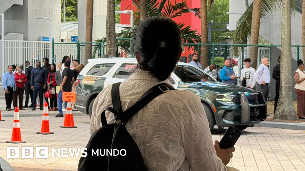 Audiencias masivas en Miami: la estrategia judicial que acelera deportaciones y limita la defensa de migrantes