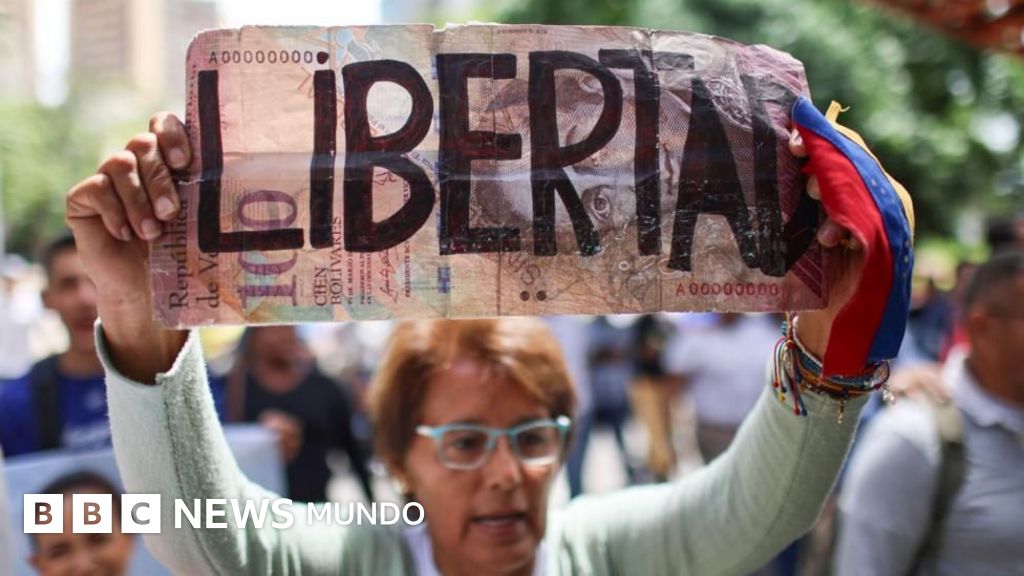 Venezuela libera a decenas de presos políticos tras reunión entre Delcy Rodríguez y Donald Trump