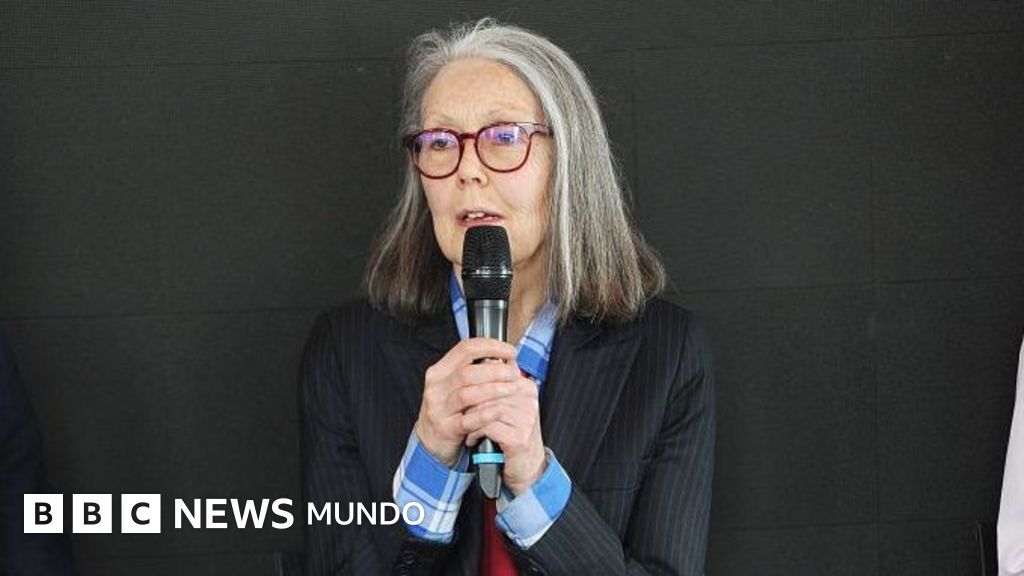 La poeta canadiense Anne Carson es galardonada con el Premio Nobel de Literatura 2026