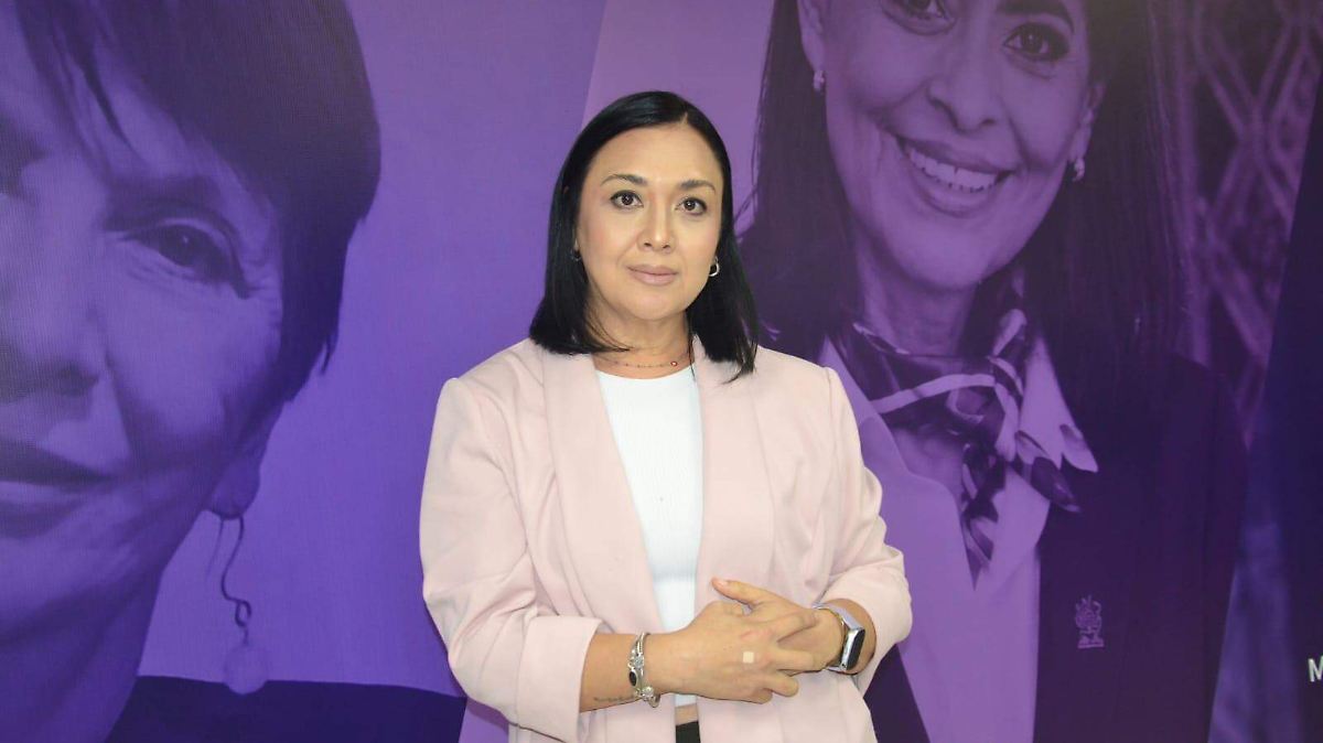 El regreso de Karla Núñez a las aulas: una lección de perseverancia tras 20 años