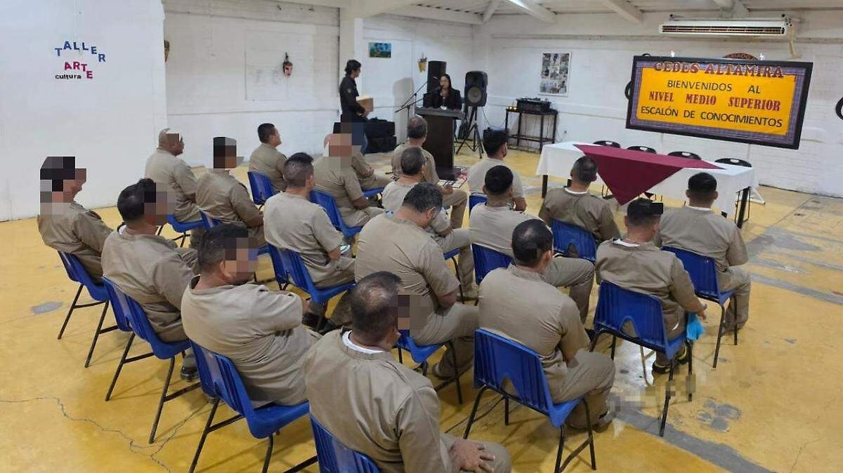 Impulsan educación en el Cedes Altamira: 57 internos inician estudios de preparatoria