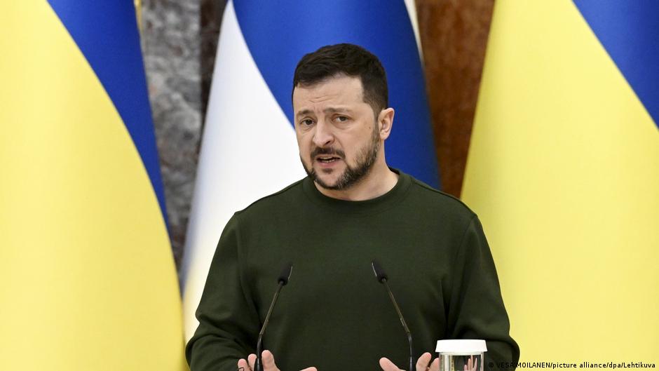 Zelenski responde a Trump: la elección del líder ucraniano es decisión exclusiva de su pueblo