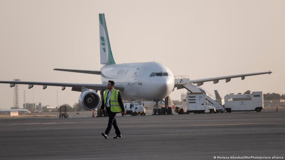 El aislamiento de Irán: sanciones de EE. UU. asfixian su conectividad aérea y marítima