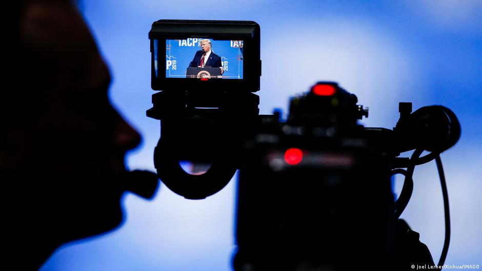 Departamento de Justicia de EE. UU. investiga a cadenas de TV por presunto boicot contra Trump