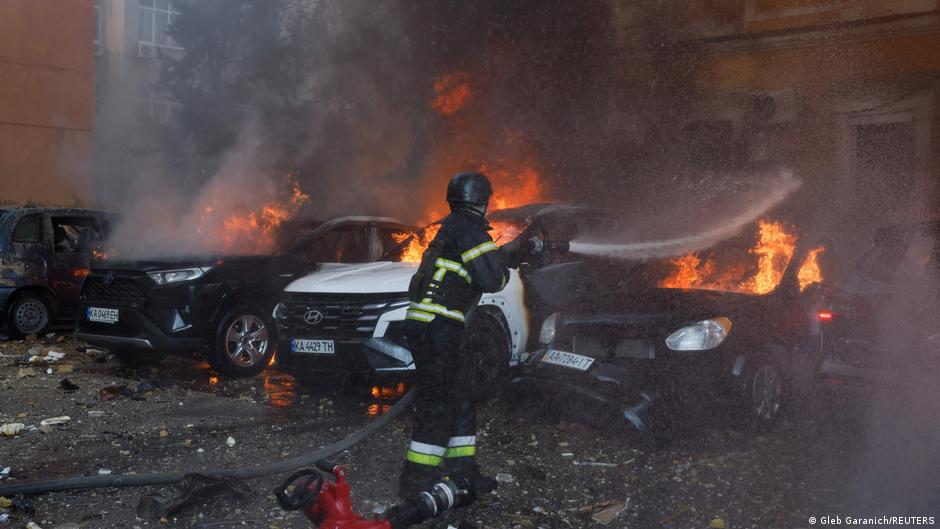 Kiev bajo fuego: reportan explosiones tras alerta de misiles balísticos