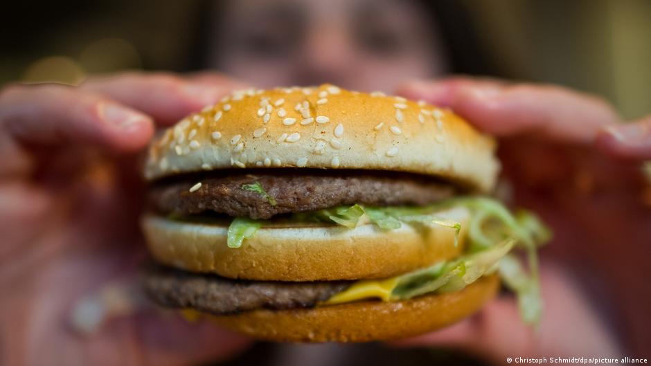 McDonald's implementa inteligencia artificial para fijar precios dinámicos en sus menús