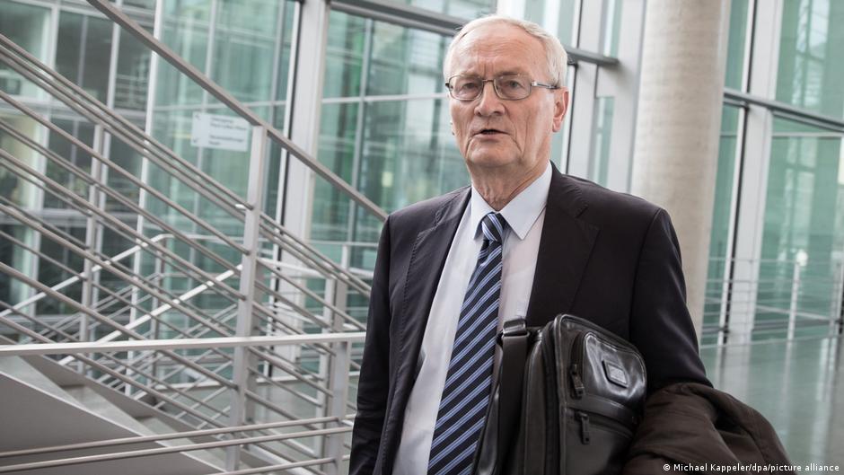 Detienen a August Hanning, exjefe de inteligencia alemán, por presunto espionaje y traición