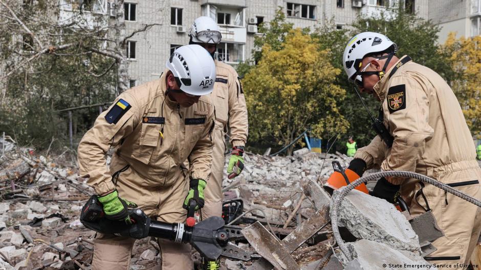 Aumentan a 24 los fallecidos tras masiva ofensiva rusa en Ucrania