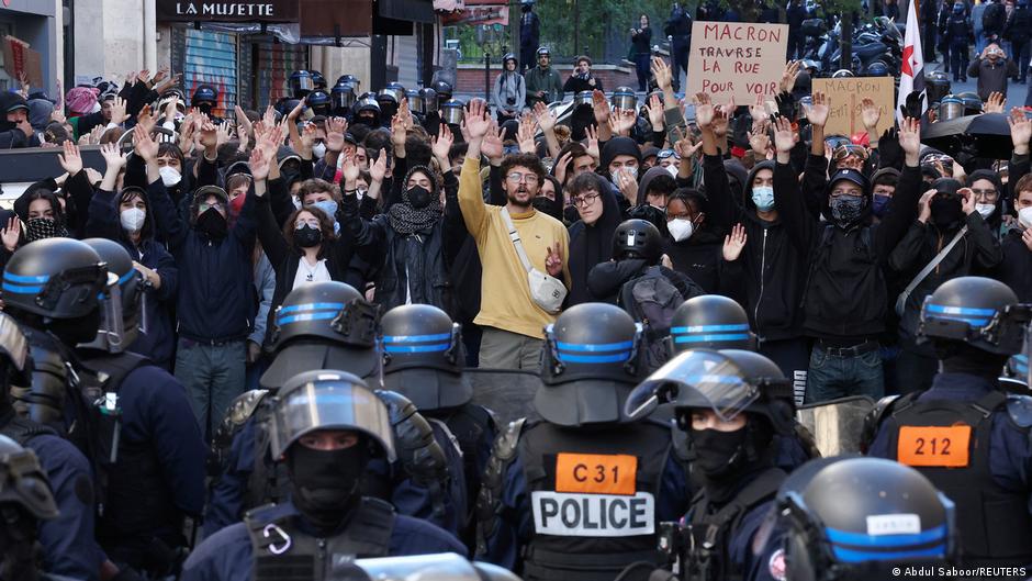 Francia enfrenta jornada de movilizaciones masivas ante el descontento social