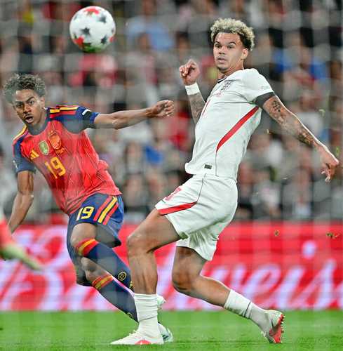 España impone su jerarquía mundial ante Inglaterra en Wembley