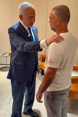 Pasajeros frustran intento de copiloto de estrellar avión de FlyDubai con destino a Israel