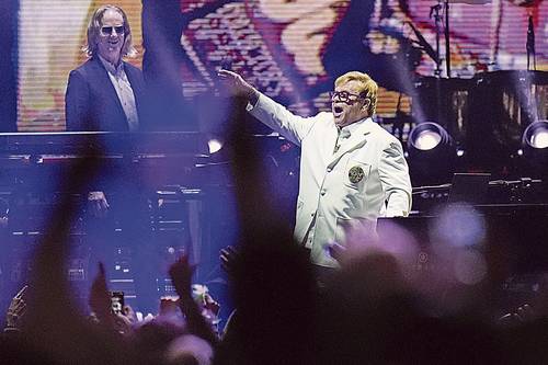 Elton John dice adiós a los escenarios en la Ciudad de México con su gira Farewell Yellow Brick Road