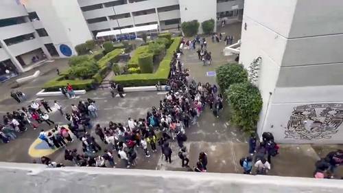 Suspenden actividades en Prepa 1 y CCH Sur tras incidentes y protestas estudiantiles