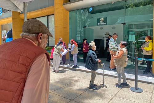 El 77.6% de los adultos mayores en México carece de cuidados, advierte experta de la UNAM