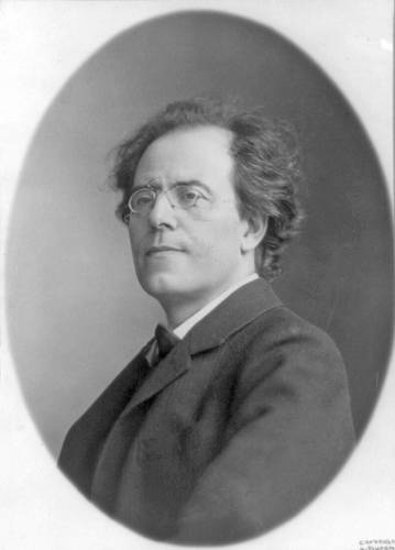 Simon Rattle presenta su nueva versión de la Sinfonía Resurrección de Mahler